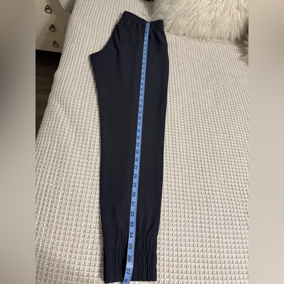 NWOT Stylish Black Joggers - Picture 9 of 10